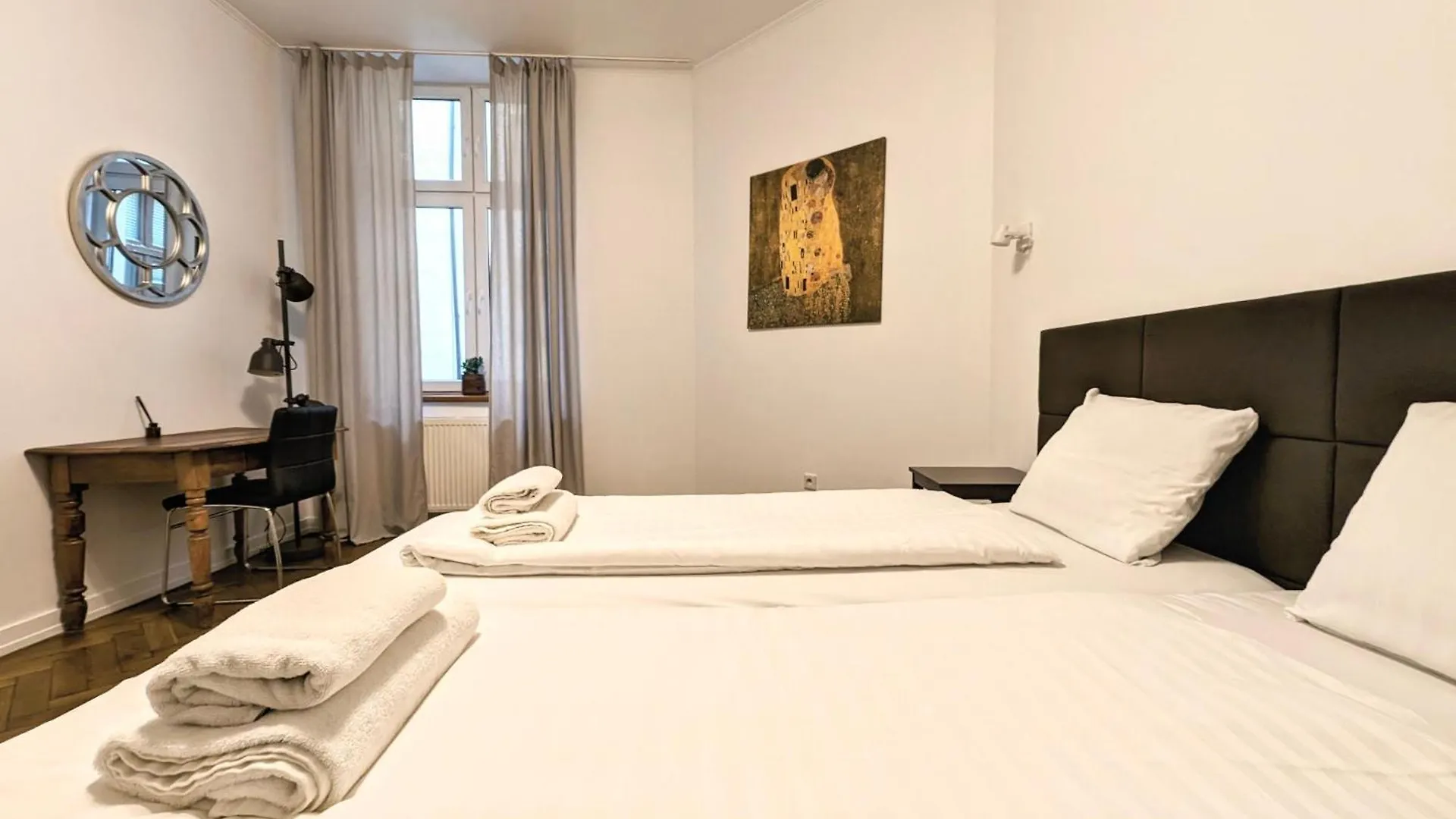 Appartamento Paulinska 18 By Homeprime Cracovia