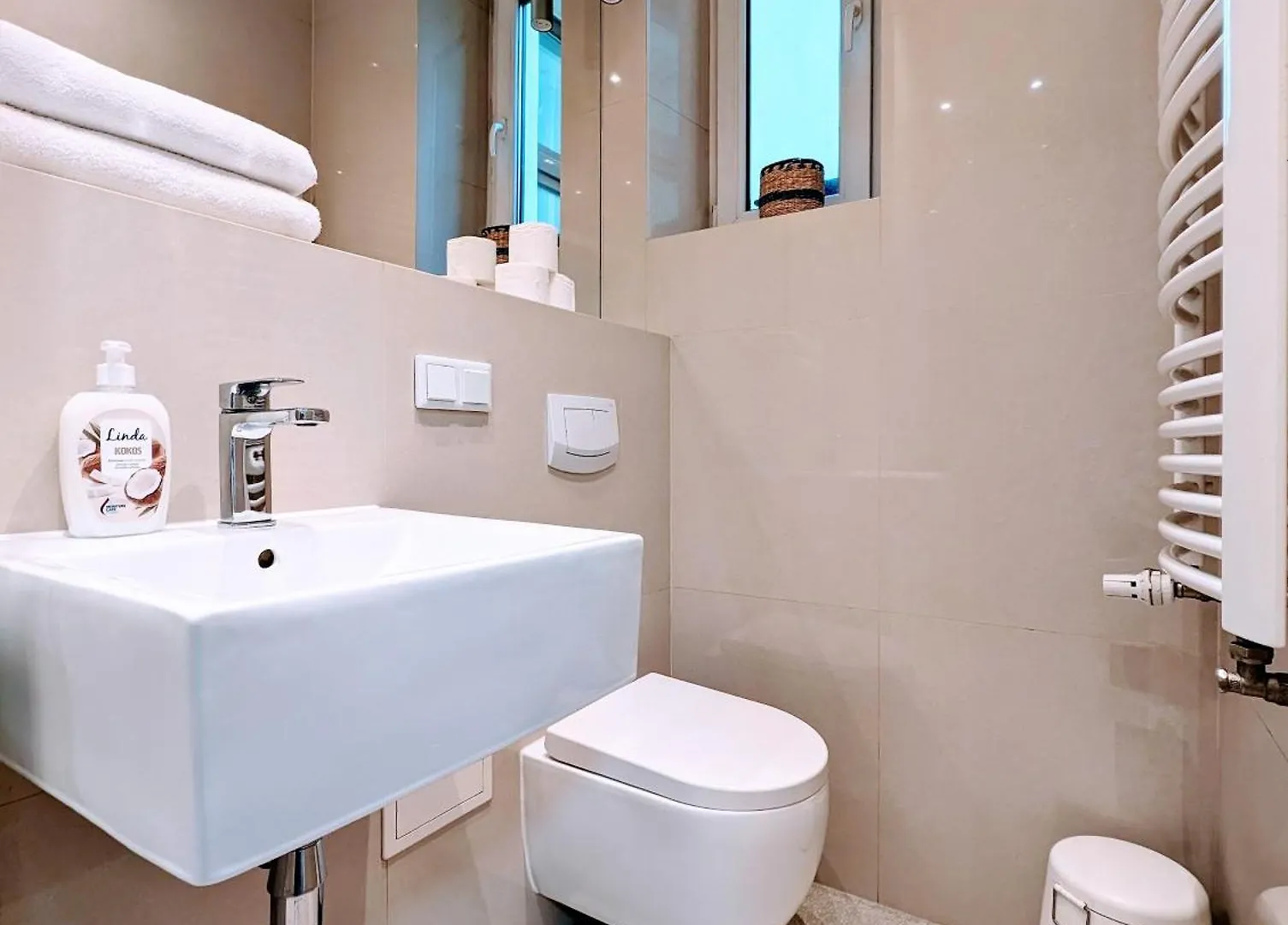Paulinska 18 By Homeprime Krakow Apartment